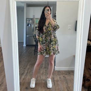 Aakaa floral dress NWT